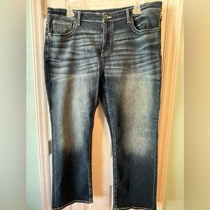 BKE by Buckle Men’s Tyler Straight Jean